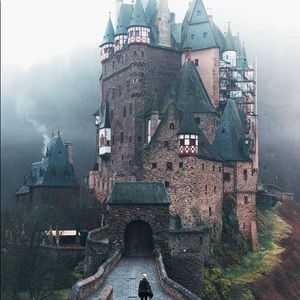 Meet your Posher, Sam